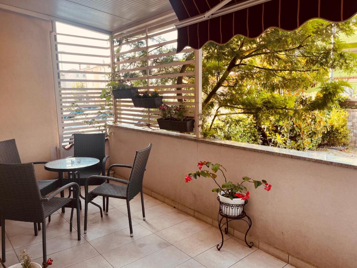Mima Apartment Pula Exterior photo
